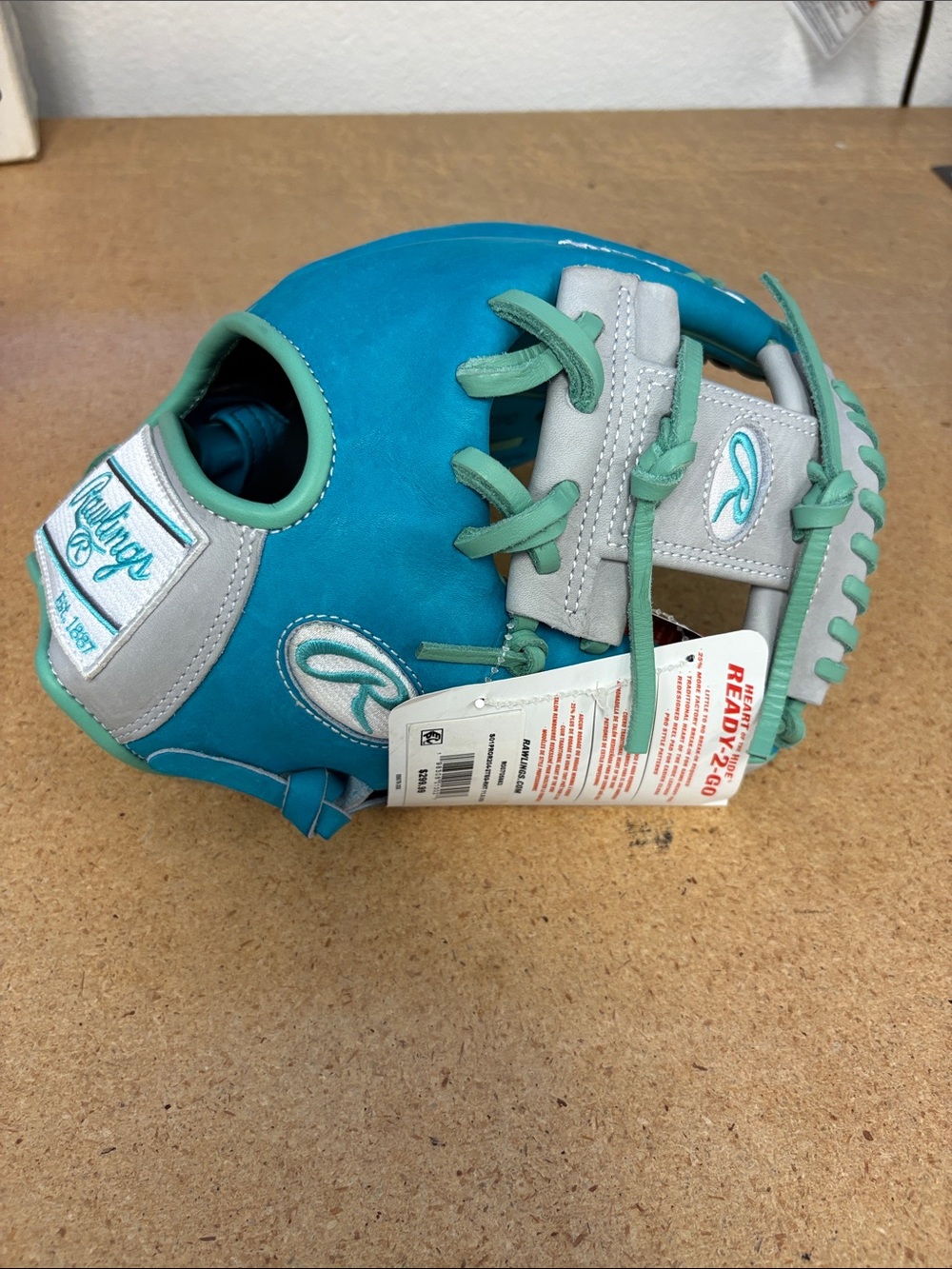 Rawlings Blue and green heart of the hide 11.5” PROR204-2TEG NWT RHT